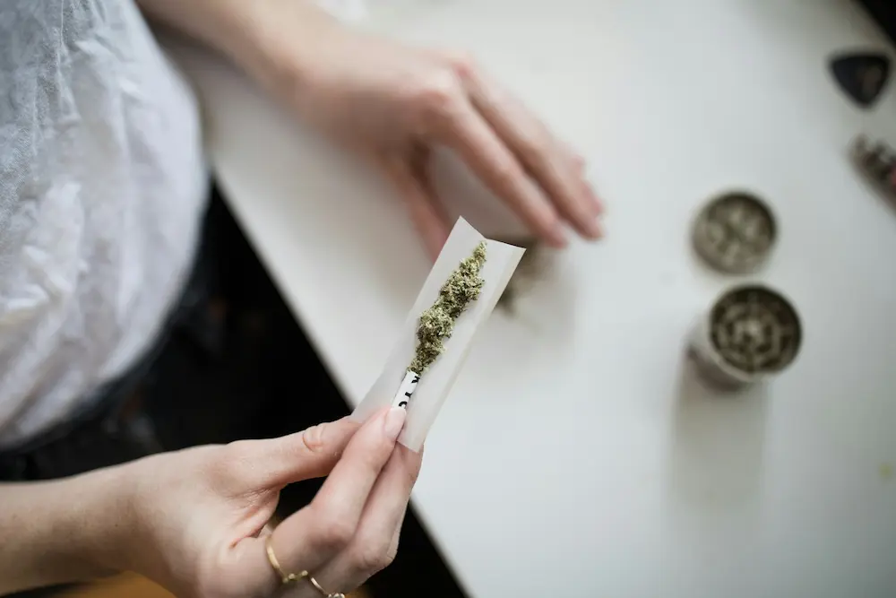 rolling a joint